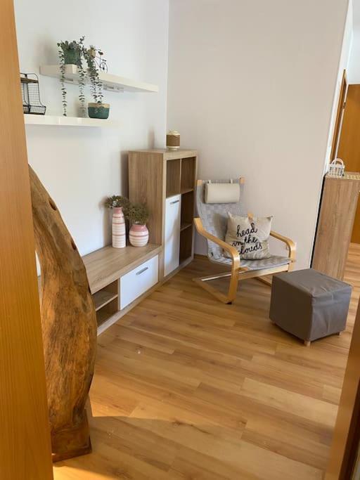 Taufrische Ferienwohnung Wuerzburg Zell am Main ภายนอก รูปภาพ