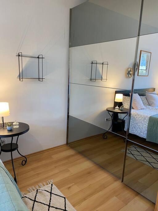 Taufrische Ferienwohnung Wuerzburg Zell am Main ภายนอก รูปภาพ